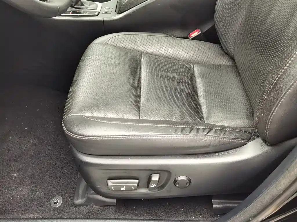 Toyota Highlander — фото 20