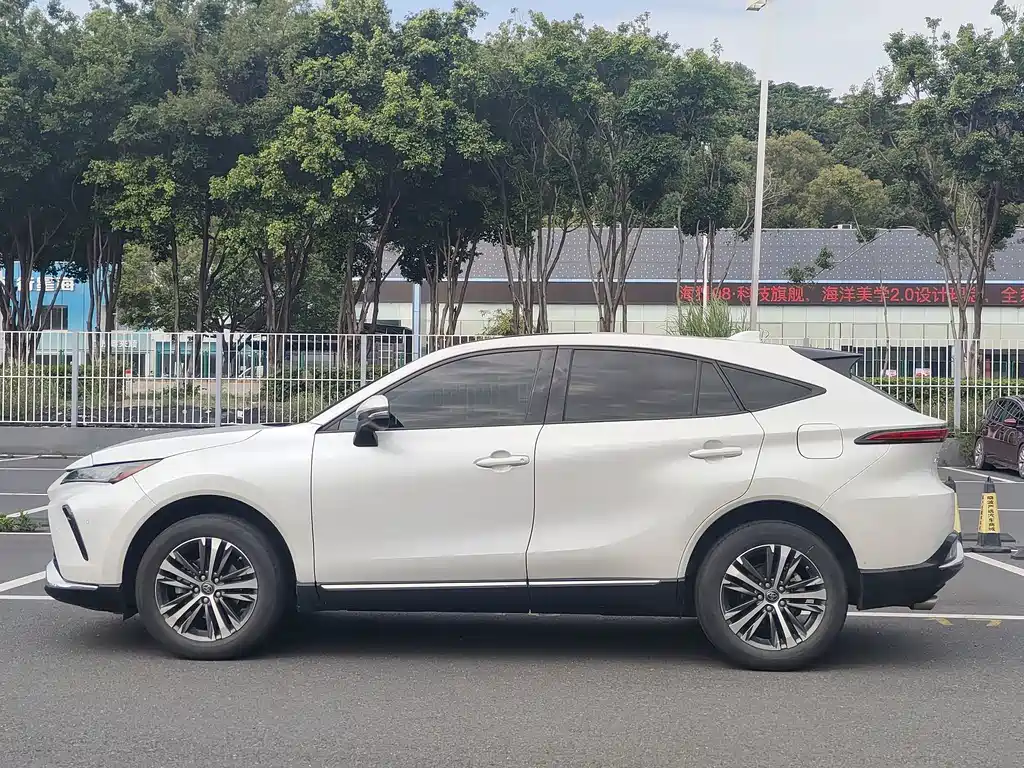 Toyota Venza — фото 4