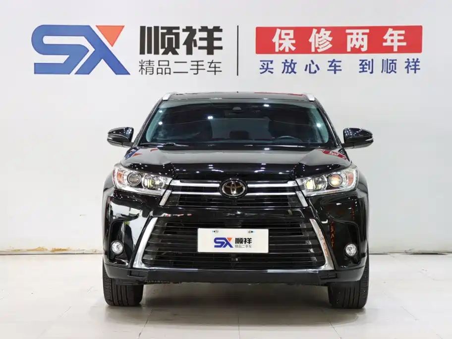 Toyota Highlander — фото 2