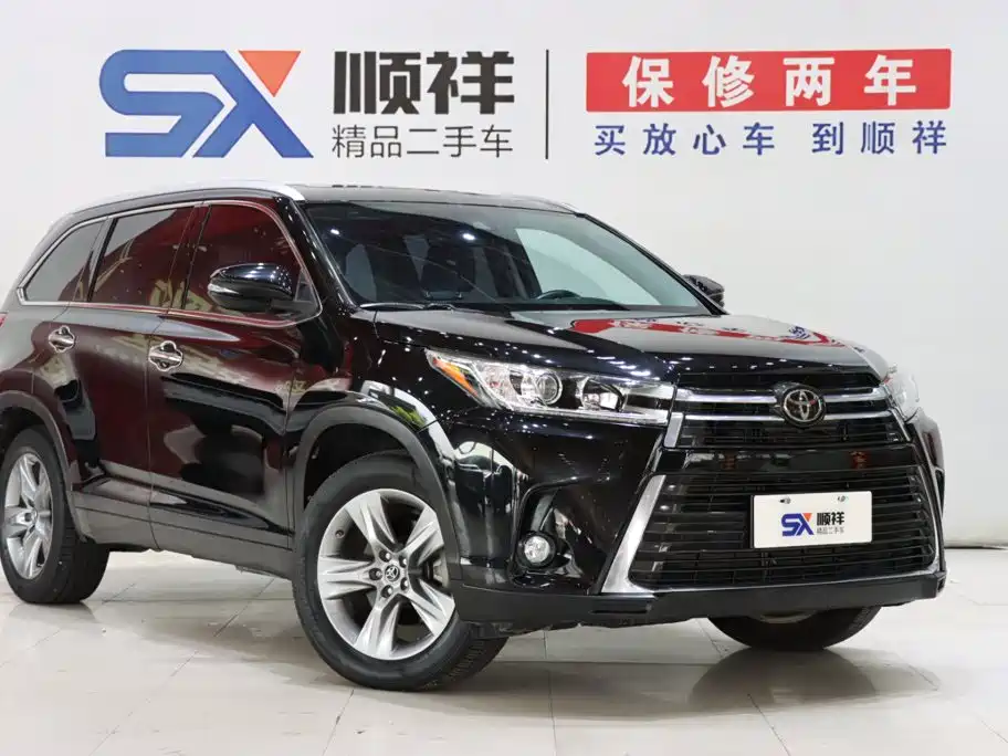 Toyota Highlander — фото 3