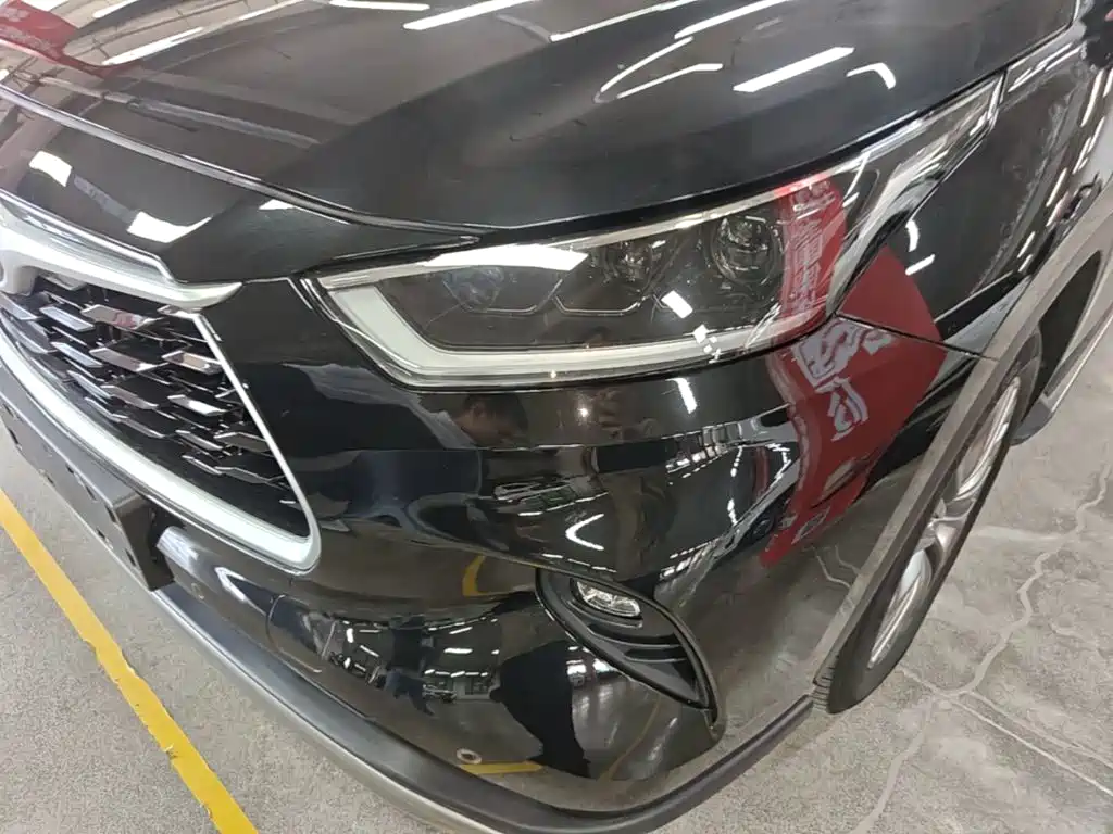 Toyota Highlander — фото 24