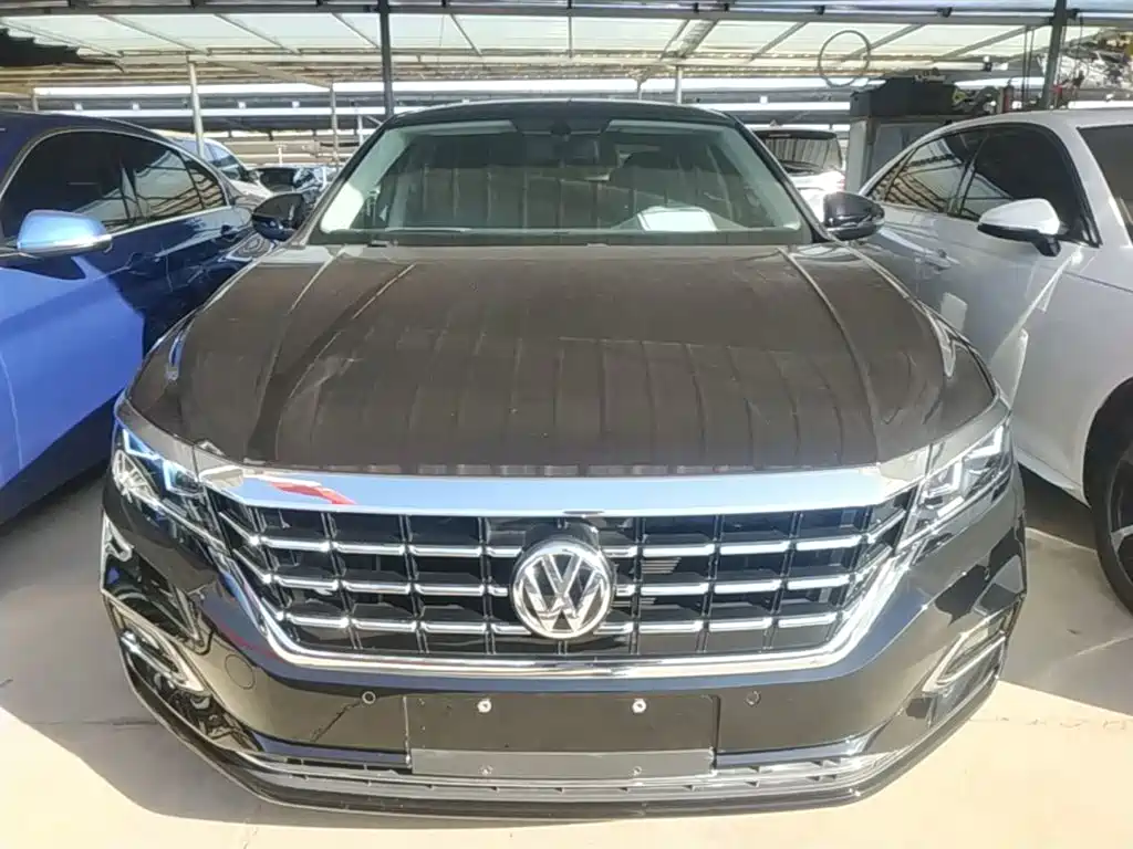 Volkswagen Passat — фото 3