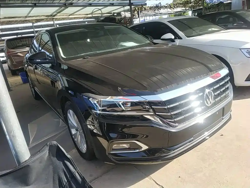 Volkswagen Passat — фото 4