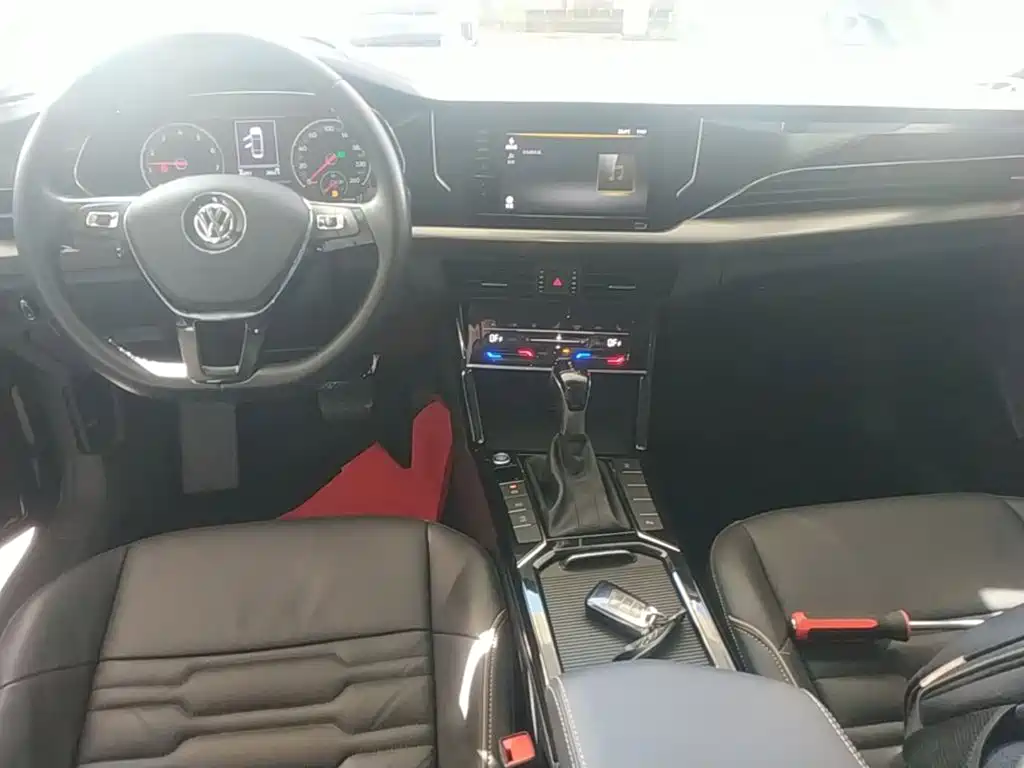 Volkswagen Passat — фото 10