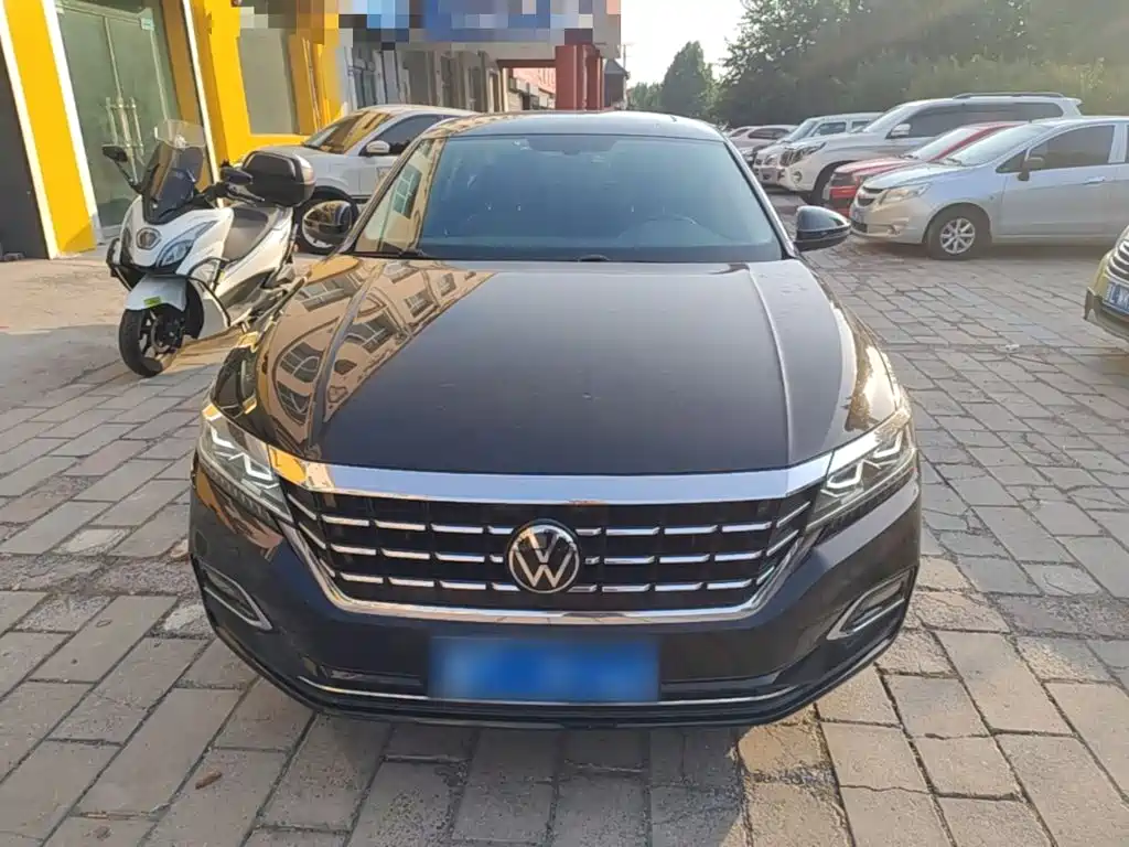 Volkswagen Passat — фото 3