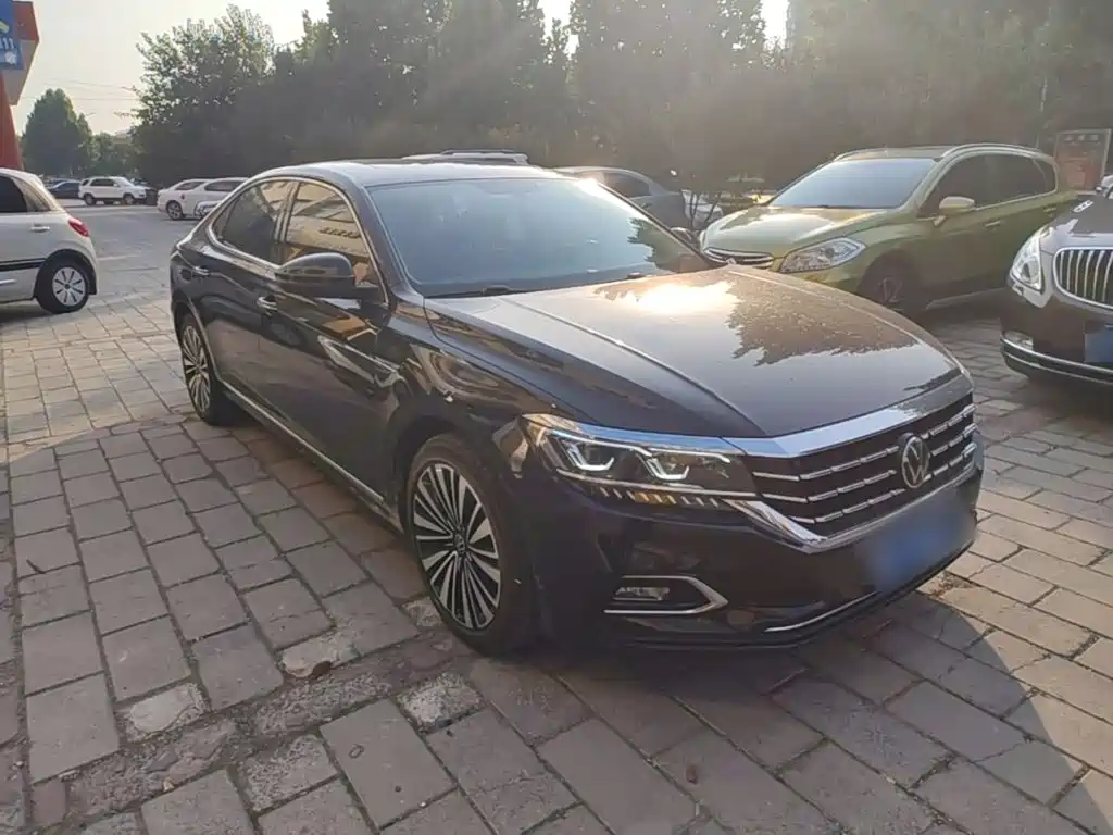 Volkswagen Passat — фото 4