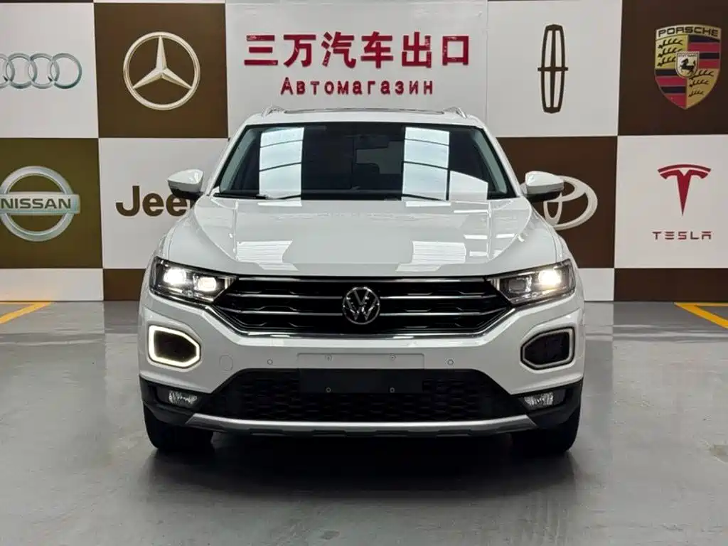 Volkswagen T-Roc — фото 2