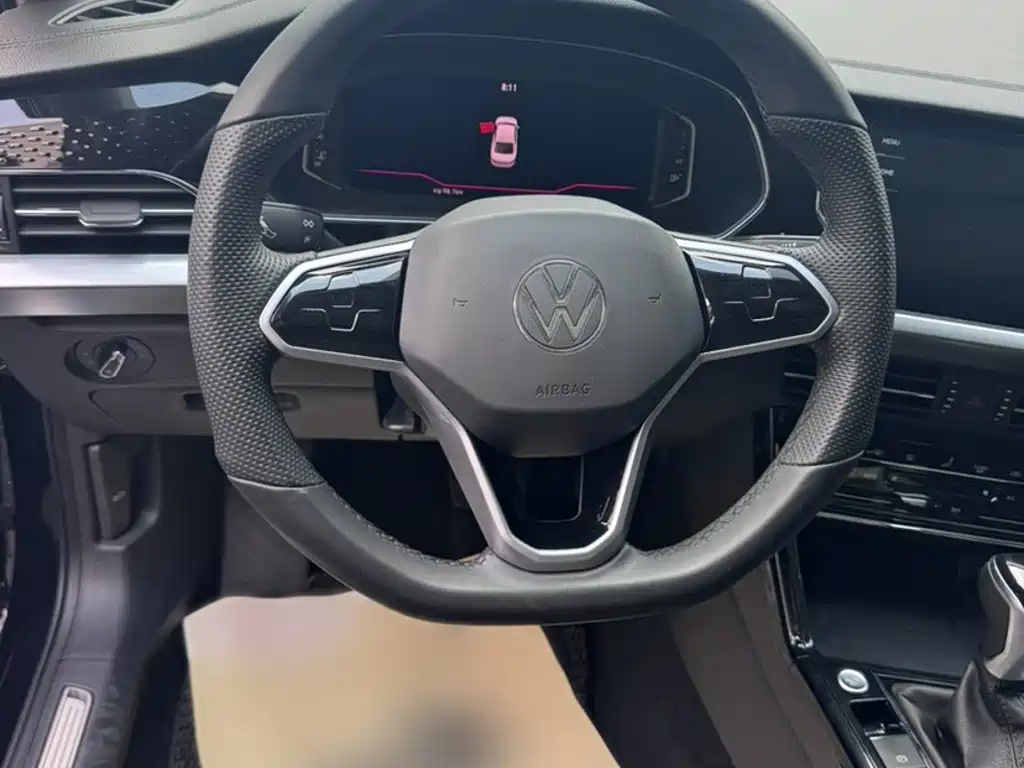 Volkswagen Passat — фото 4