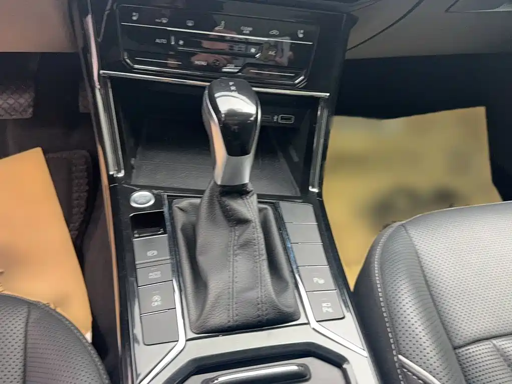 Volkswagen Passat — фото 9