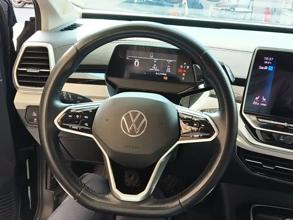 Volkswagen ID.6 Crozz — фото 11
