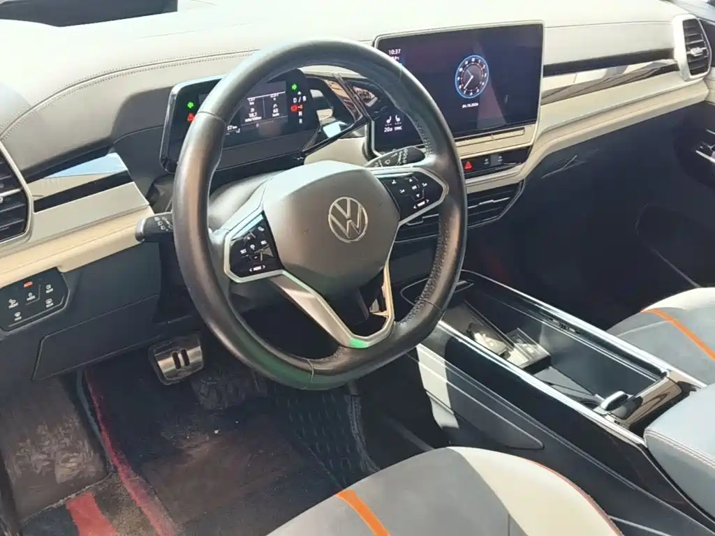 Volkswagen ID.6 Crozz — фото 10