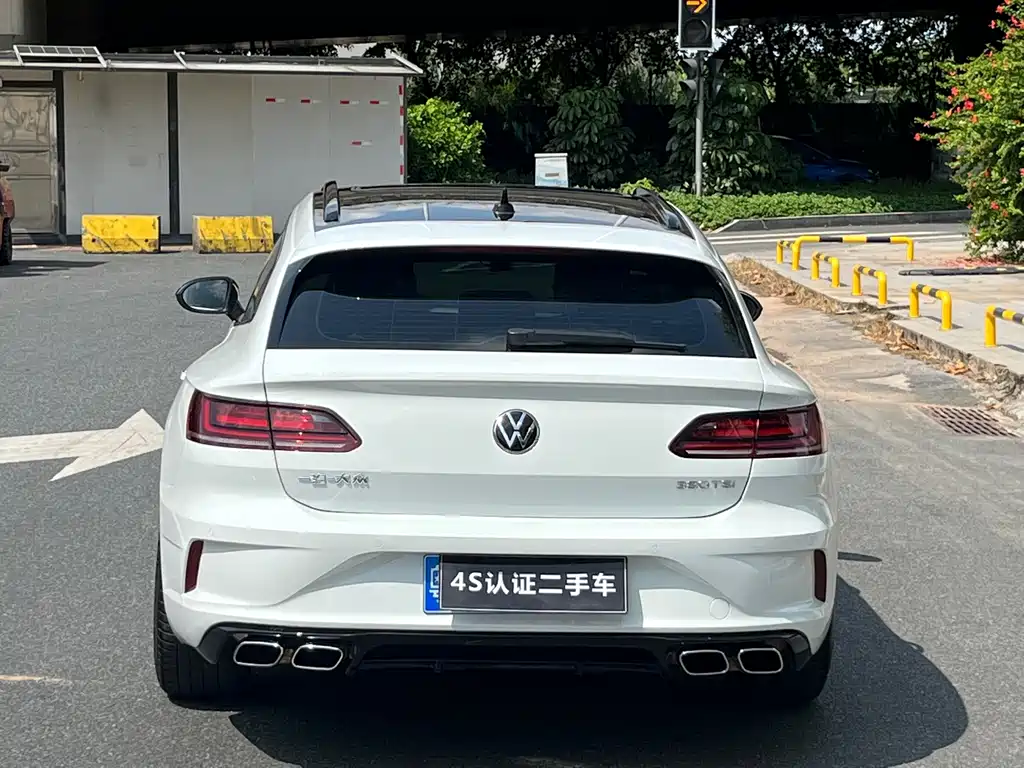 Volkswagen CC — фото 6