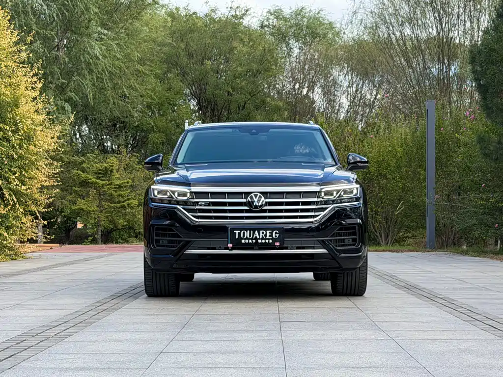 Volkswagen Touareg — фото 2