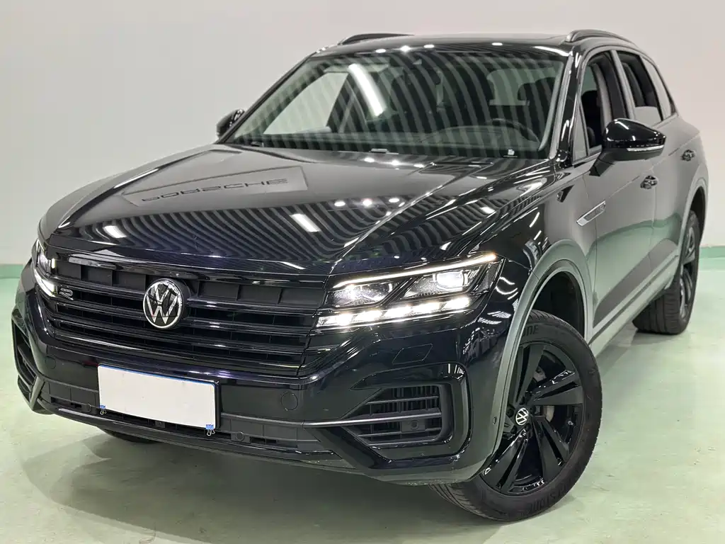 Volkswagen Touareg — фото 2