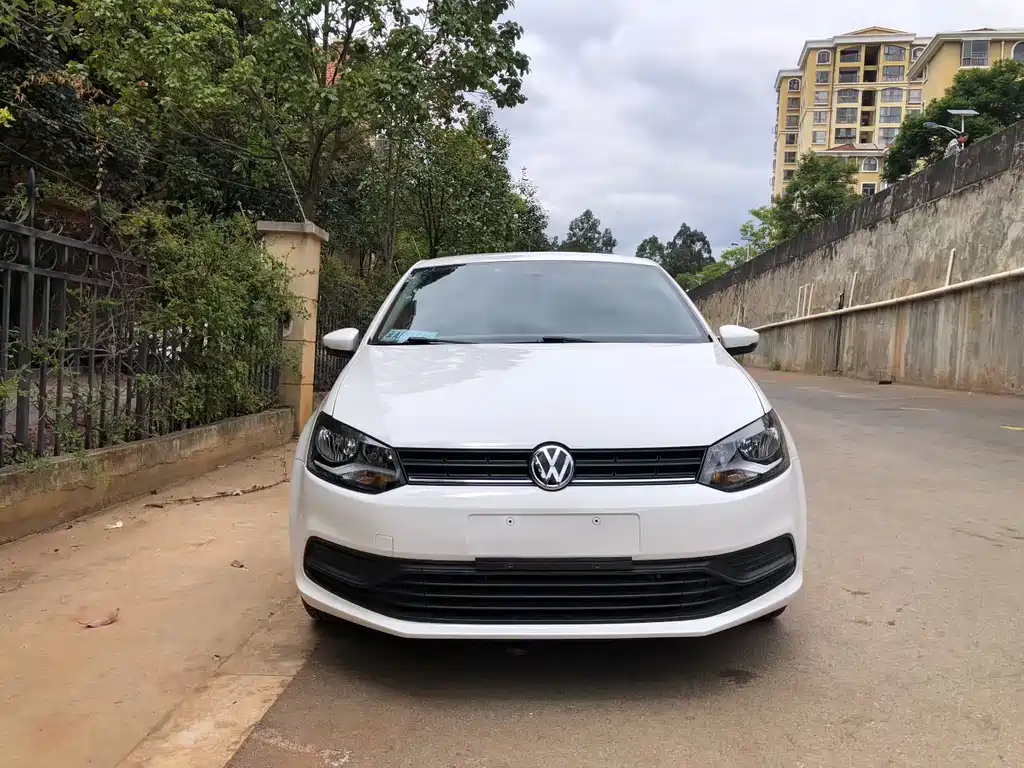 Volkswagen Polo — фото 2