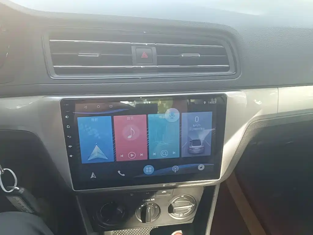 Volkswagen Lavida — фото 13