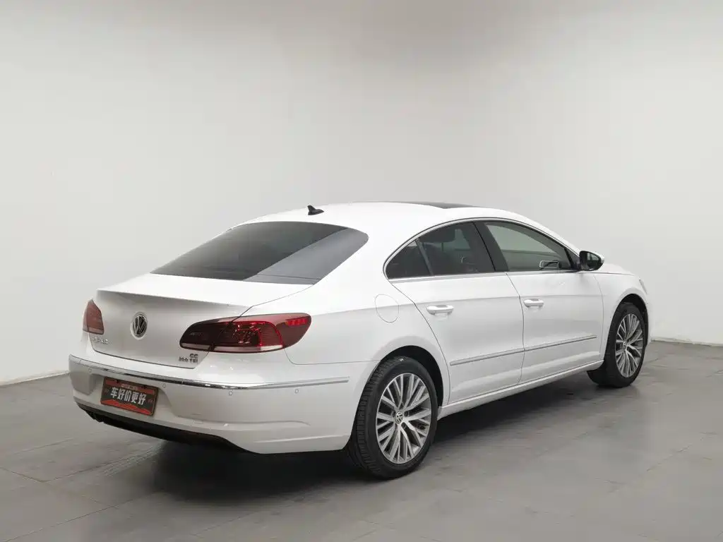 Volkswagen CC — фото 2