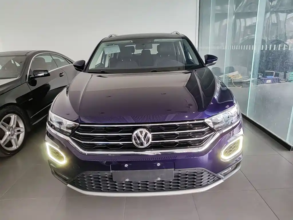 Volkswagen T-Roc — фото 3