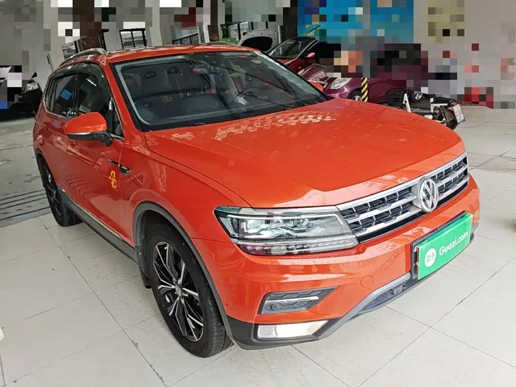 Volkswagen Tiguan L — фото 4