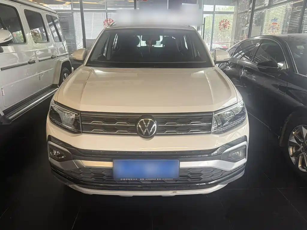 Volkswagen T-Cross — фото 9