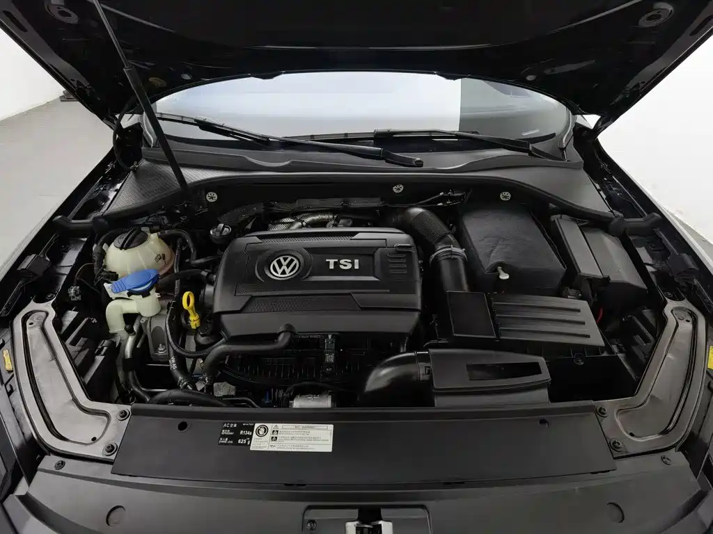 Volkswagen Passat — фото 6