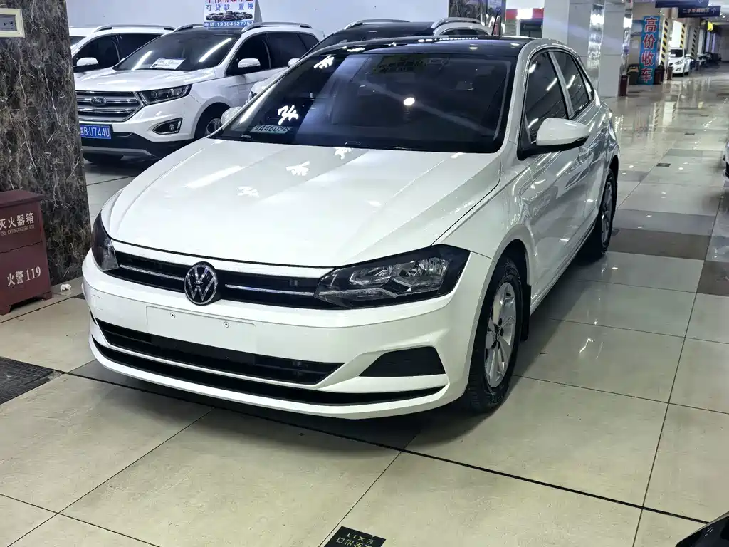 Volkswagen Polo — фото 2