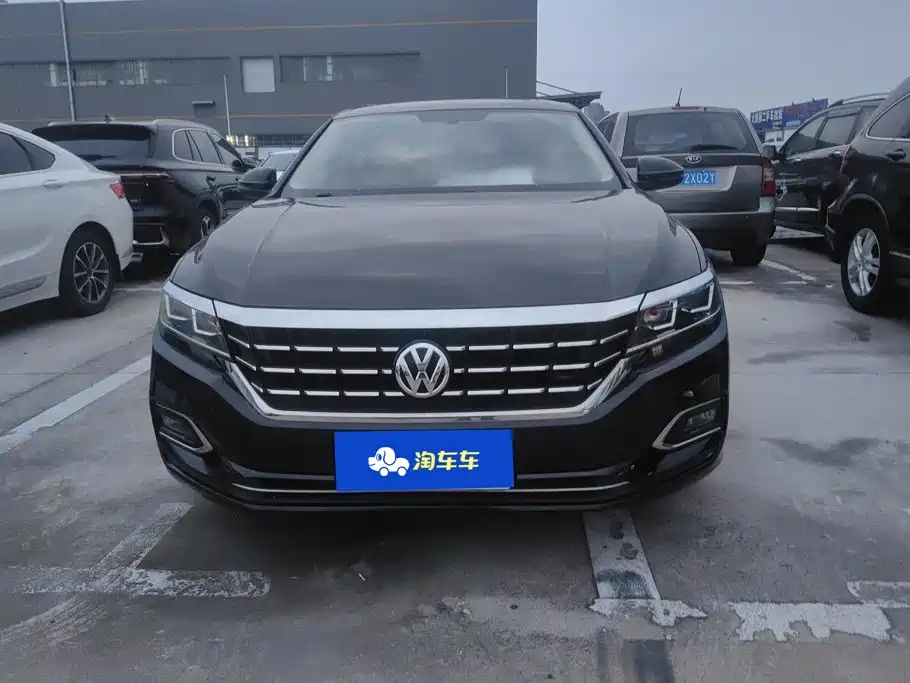 Volkswagen Passat — фото 2