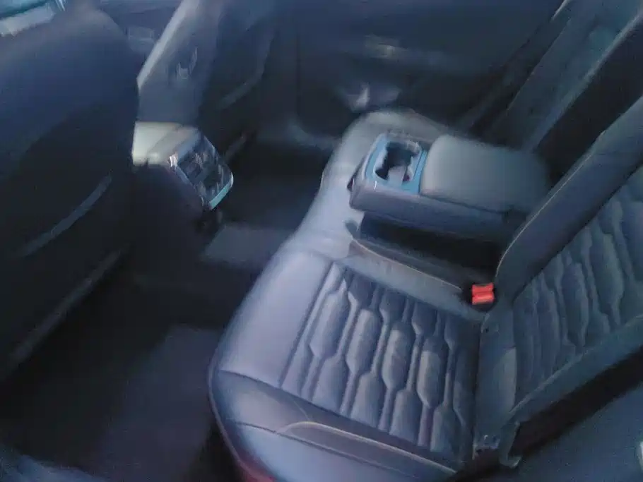 Volkswagen Passat — фото 10
