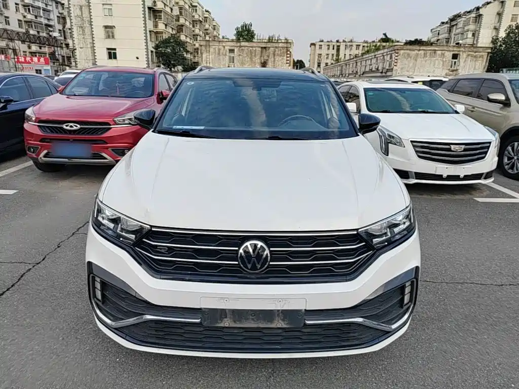 Volkswagen T-Roc — фото 3
