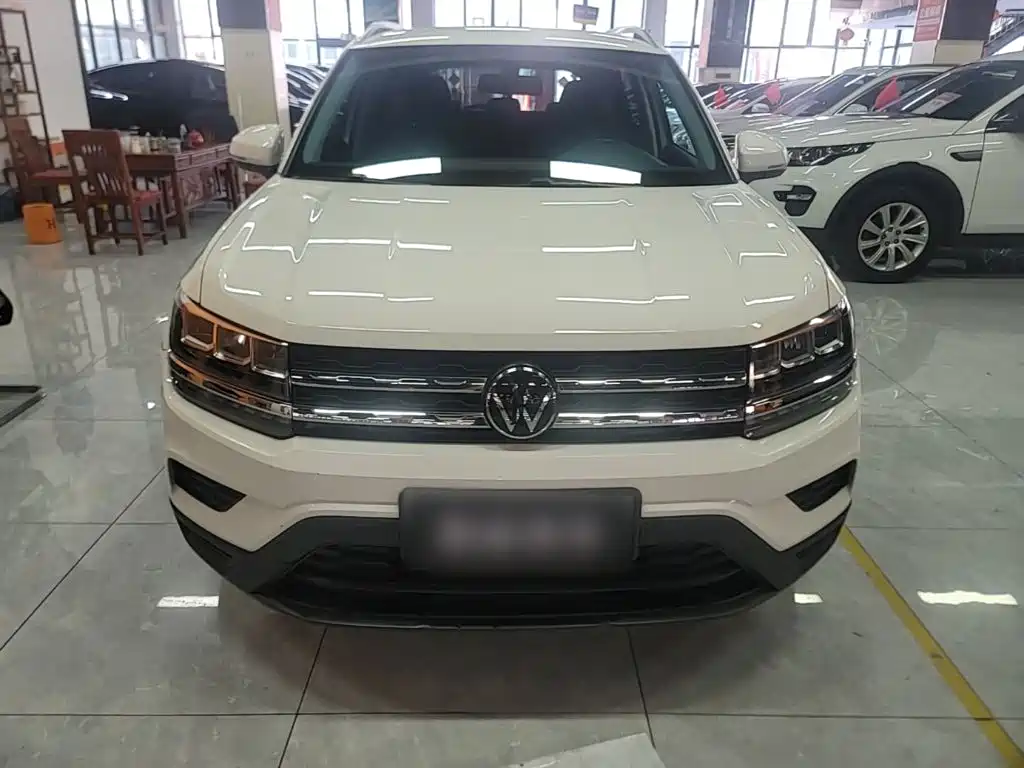Volkswagen Tharu — фото 3