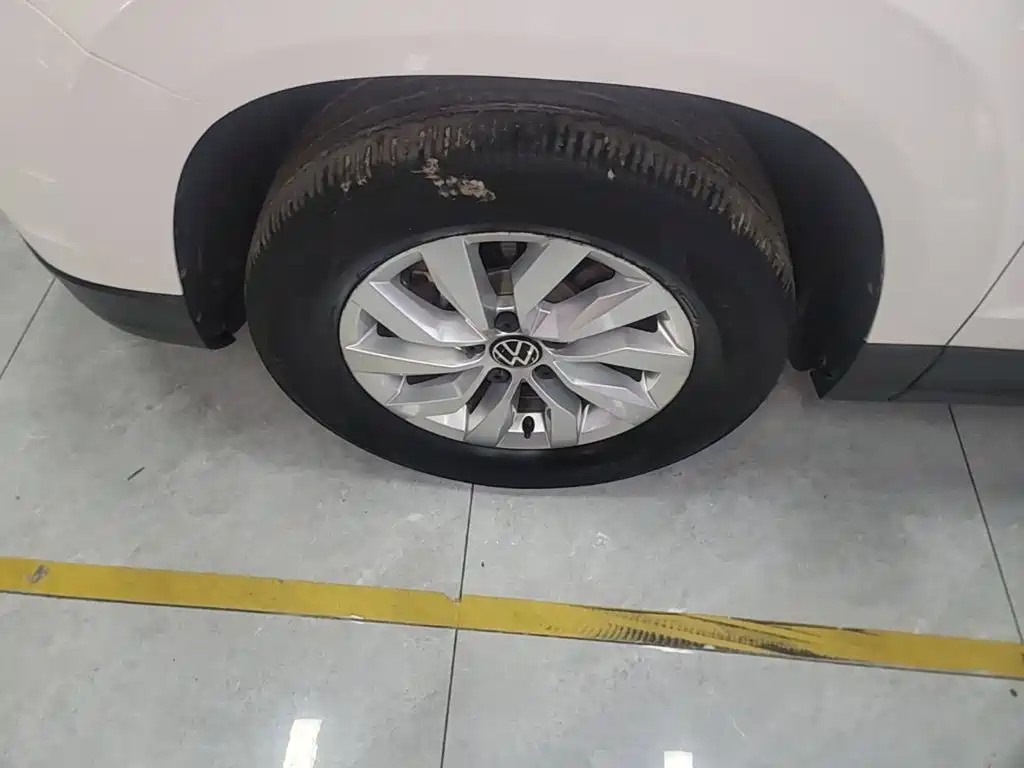 Volkswagen Tharu — фото 23