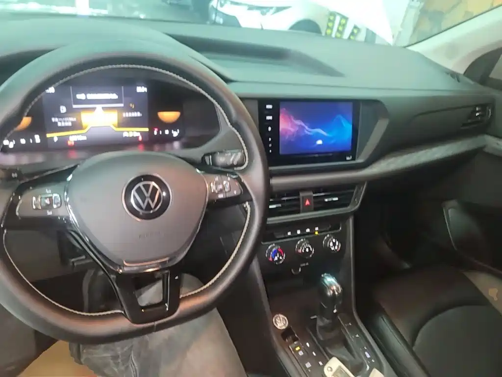 Volkswagen Tharu — фото 10