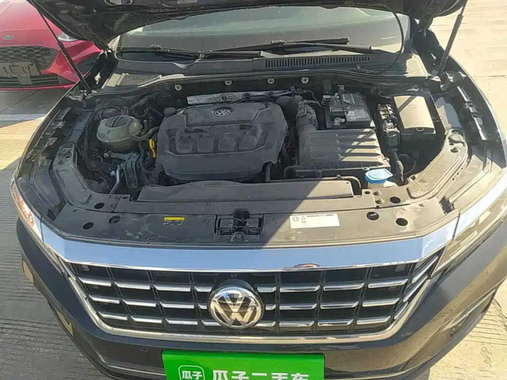 Volkswagen Passat — фото 20