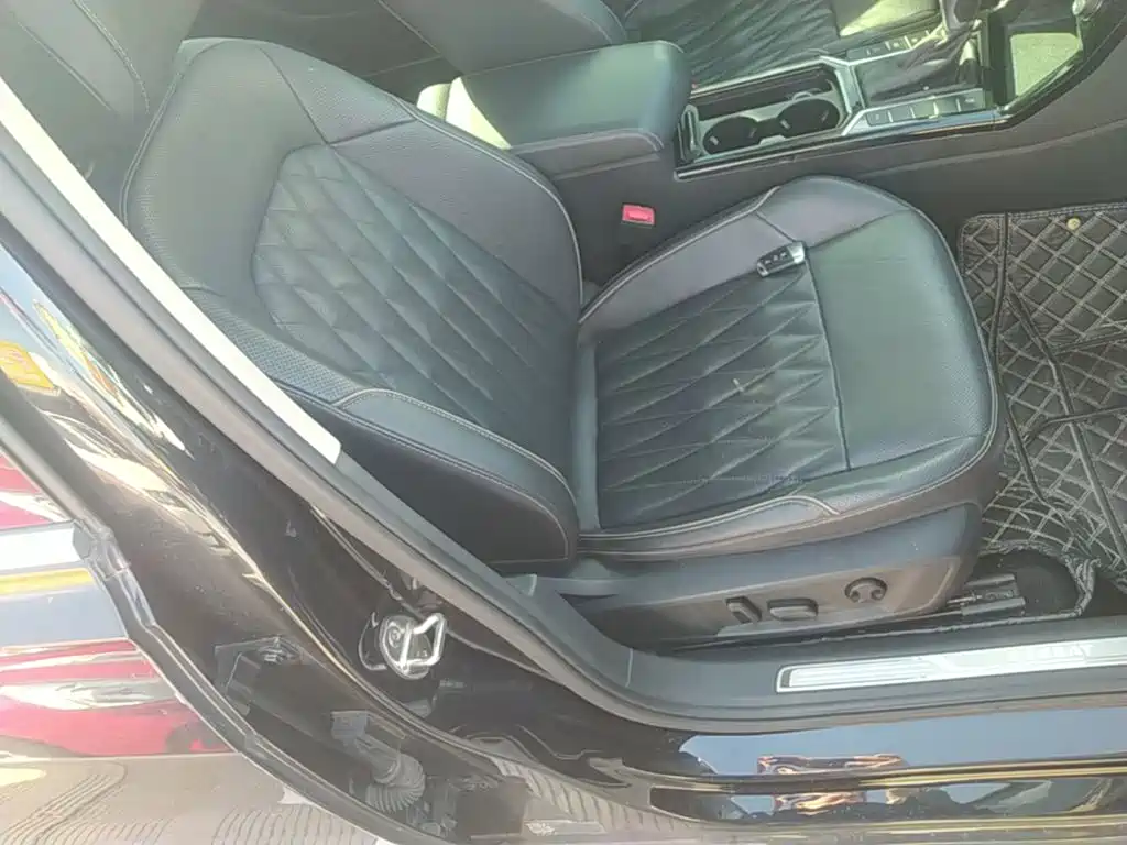 Volkswagen Passat — фото 25