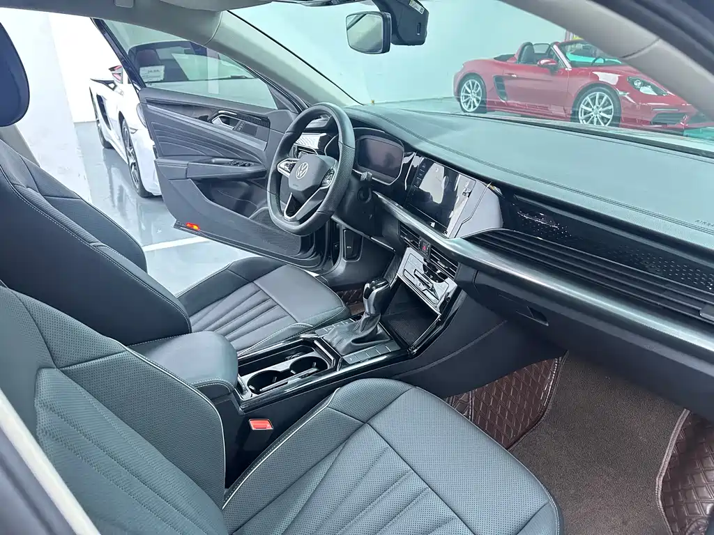 Volkswagen Passat — фото 17