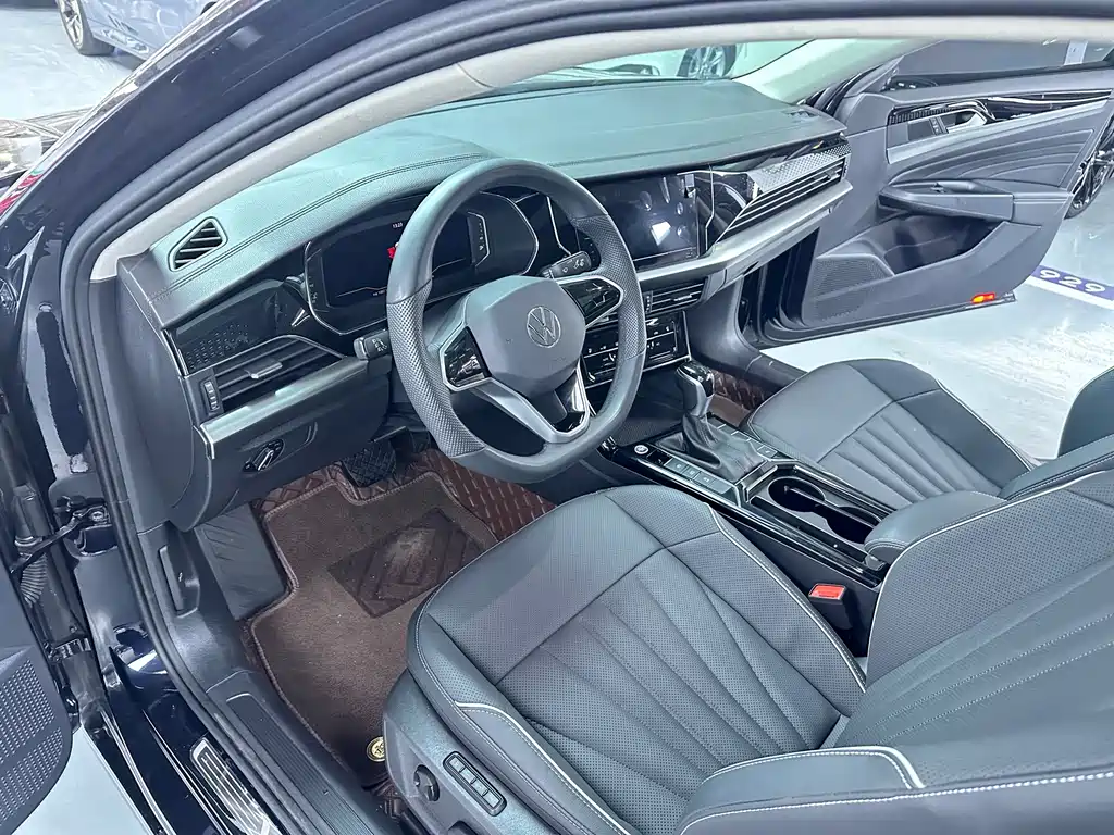 Volkswagen Passat — фото 5