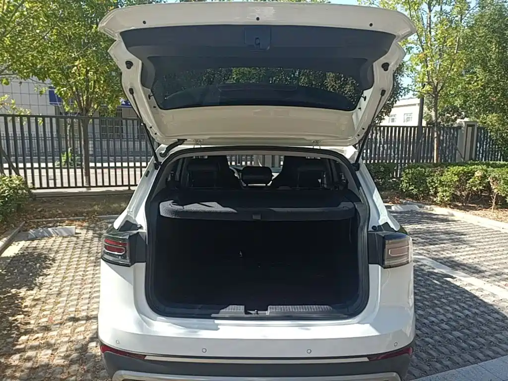 Volkswagen Tharu — фото 15