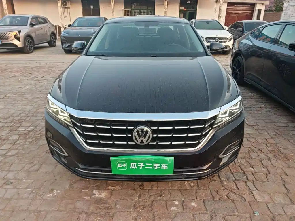 Volkswagen Passat — фото 3