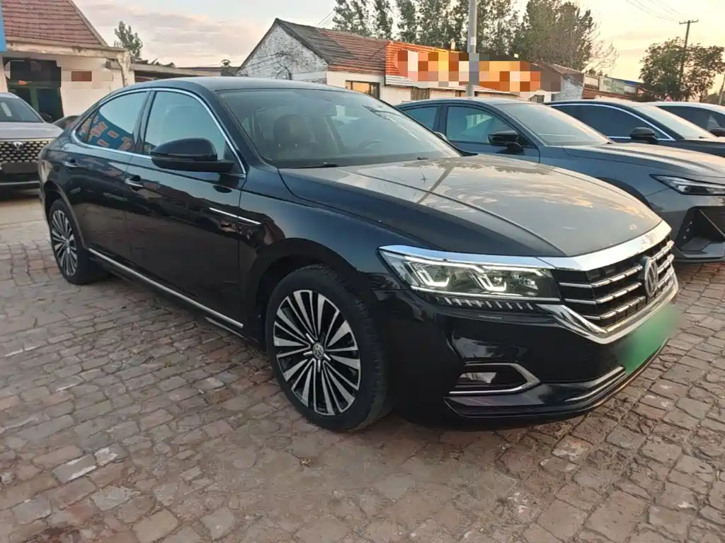 Volkswagen Passat — фото 4