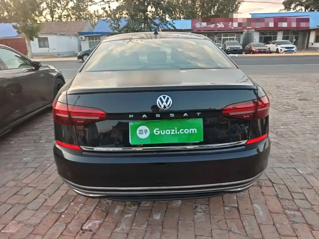 Volkswagen Passat — фото 6