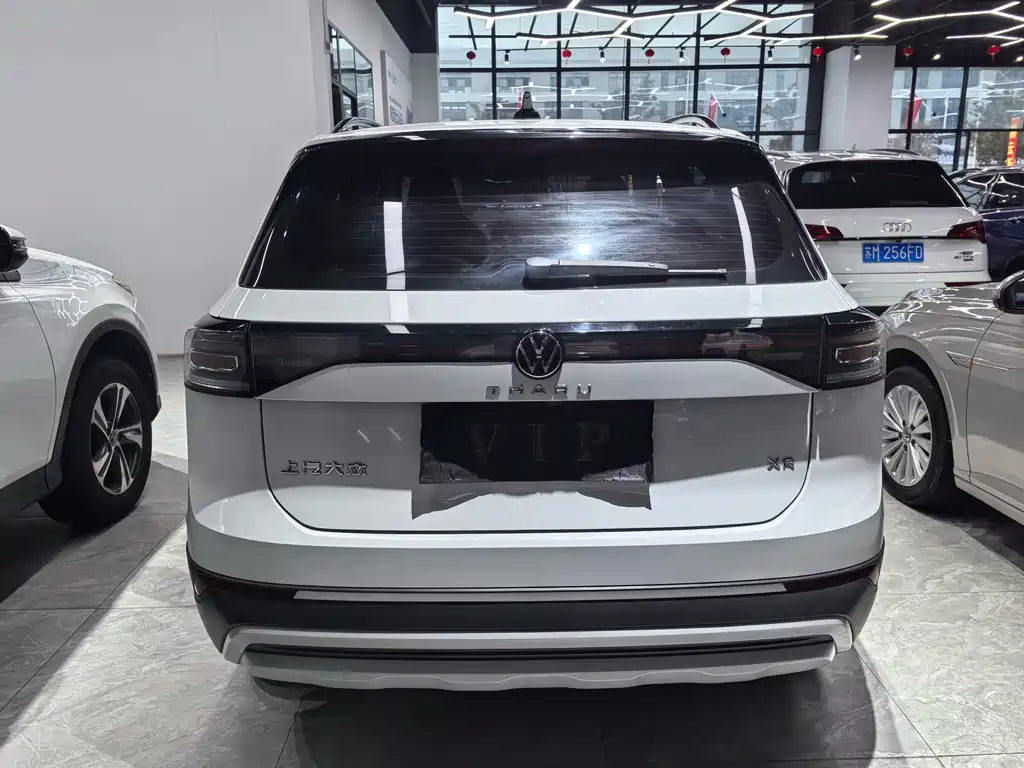 Volkswagen Tharu — фото 4