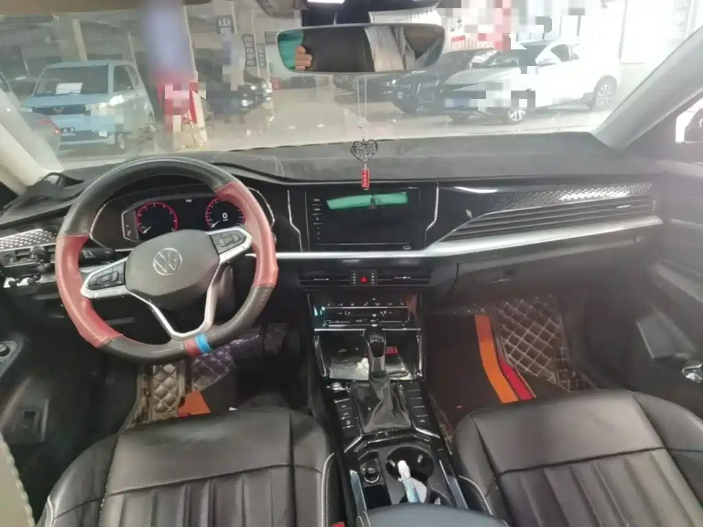 Volkswagen Passat — фото 10