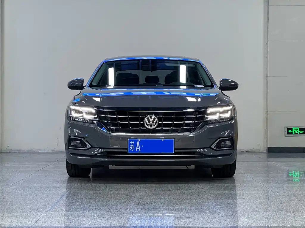 Volkswagen Passat — фото 2