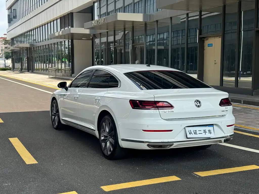Volkswagen CC — фото 4