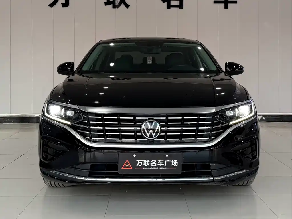 Volkswagen Passat — фото 2