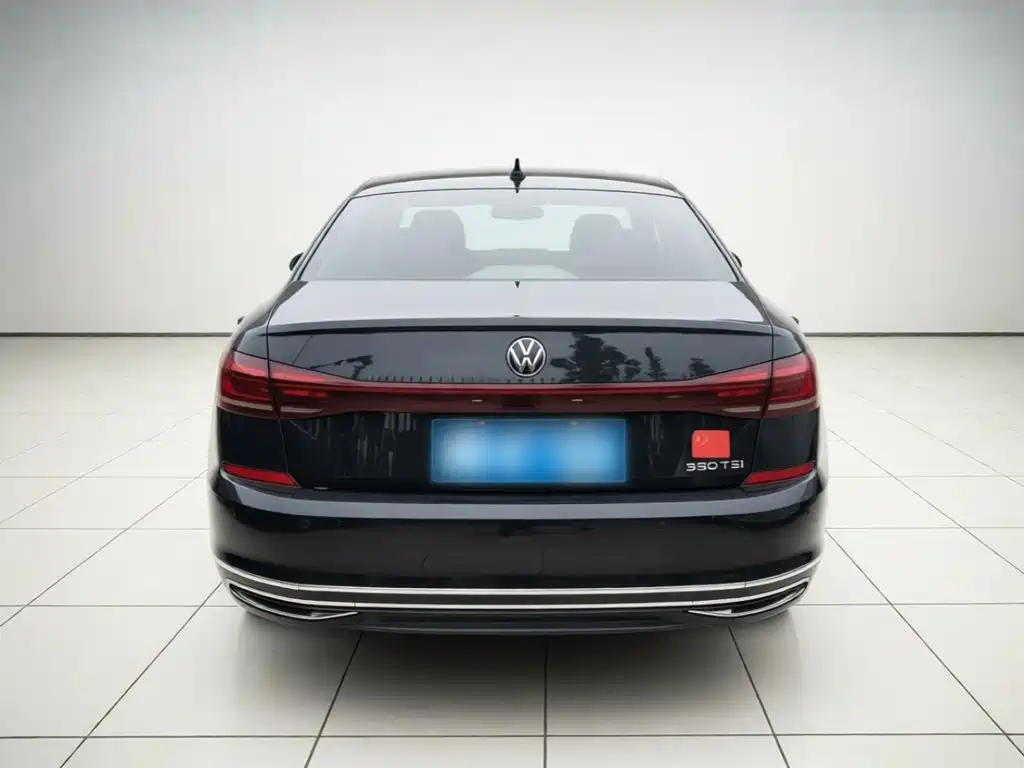Volkswagen Passat — фото 3