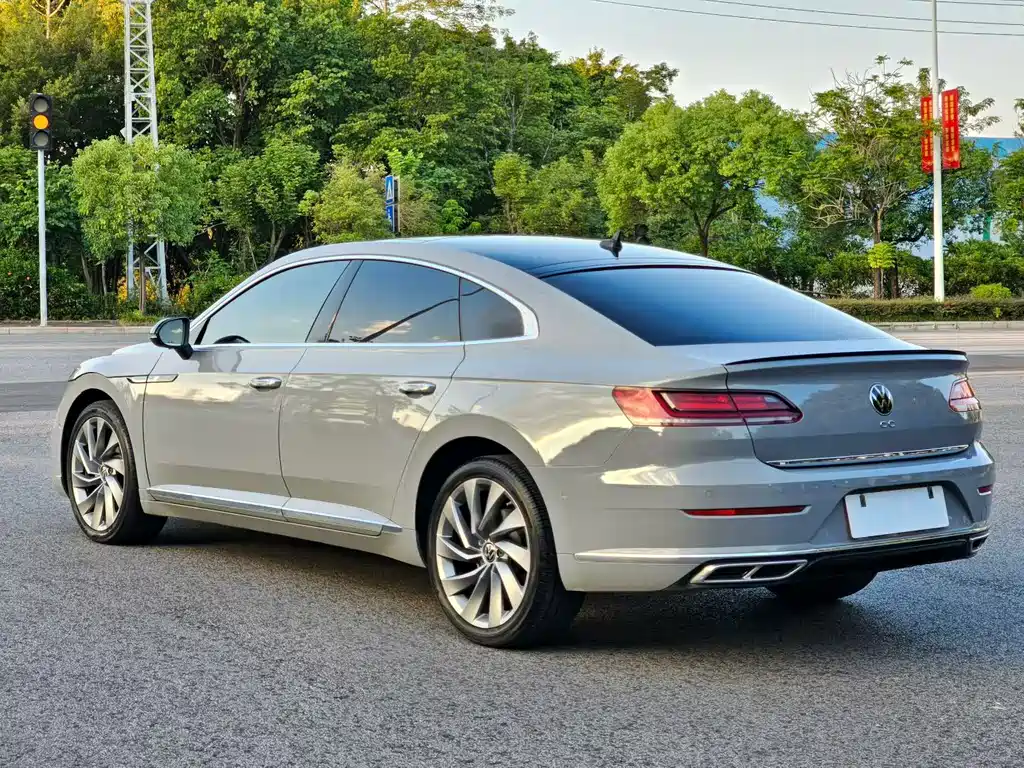 Volkswagen CC — фото 3