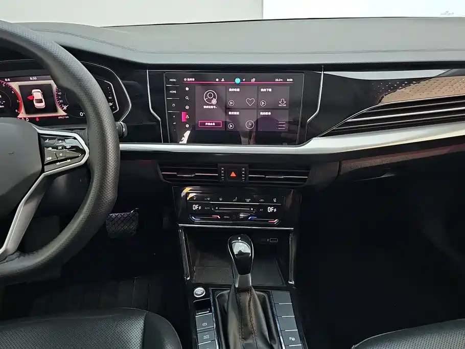 Volkswagen Passat — фото 13