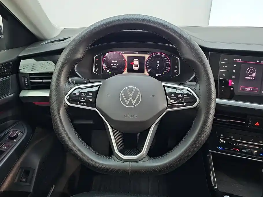 Volkswagen Passat — фото 15