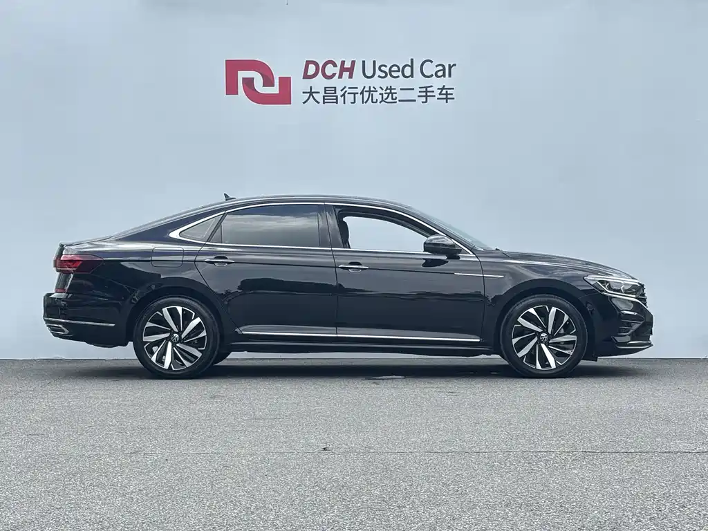 Volkswagen Passat — фото 3